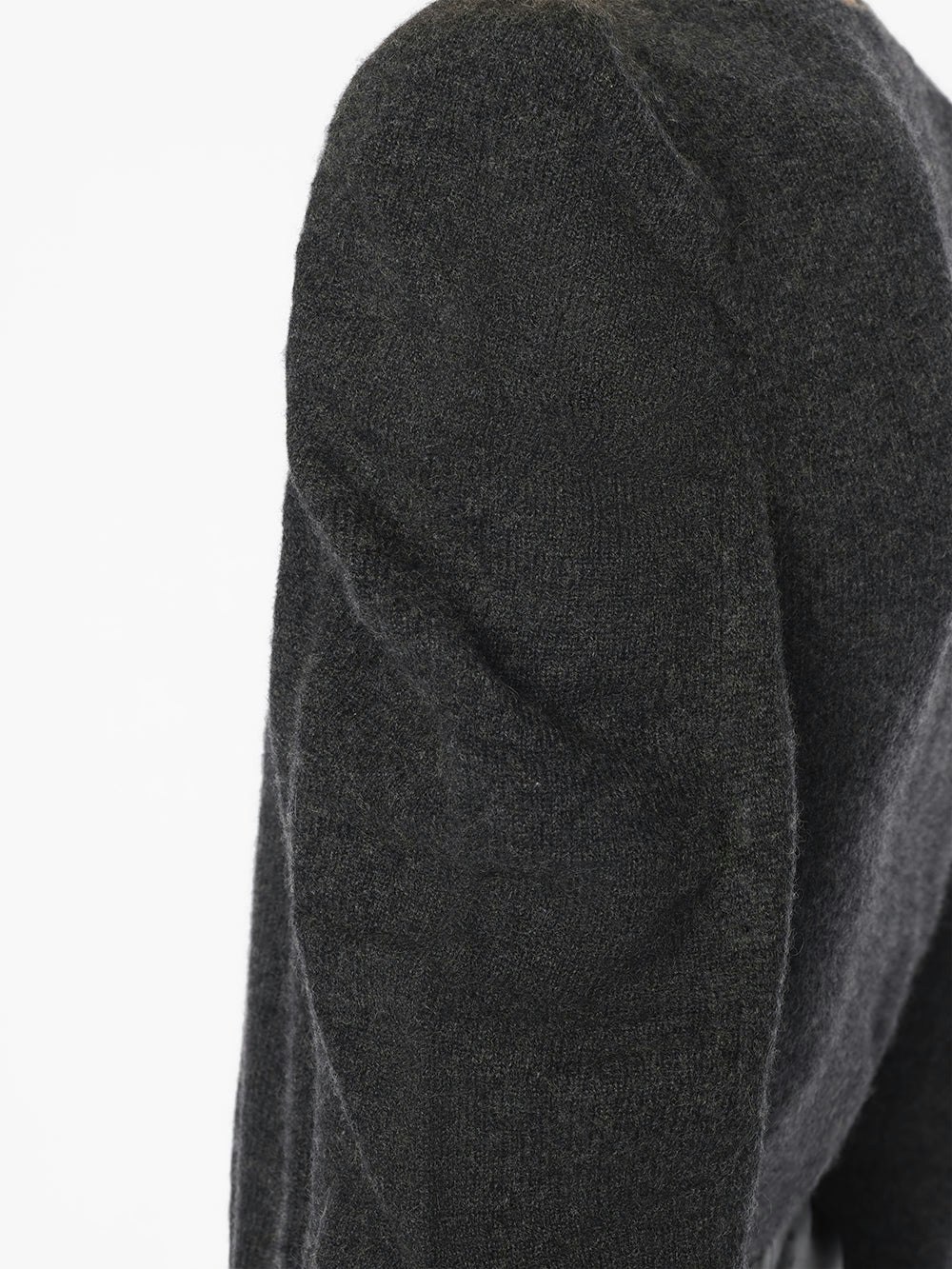 sweater sleeve view alt:fit1
